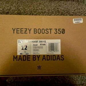 Yeezy Boost 350 V2 Zion